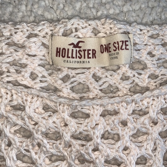 Hollister BOHO Fringed Poncho — NWT— One Size - Picture 5 of 6